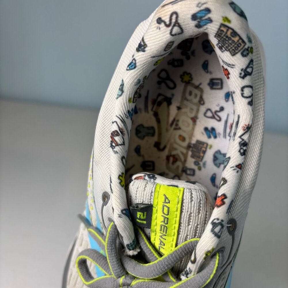 Brooks Adrenaline GTS 21 Women’s 8.5 Running Shoes First Responder Nurse Medical - Picture 8 of 16